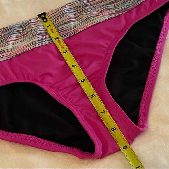 TYR / Arvada Riva Classic Bikini Bottom Size M(8) - Picture 7 of 8